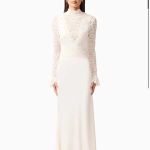 Elliatt Cream Lace Long Sleeve Dress Large